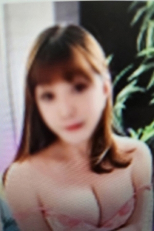 ���B